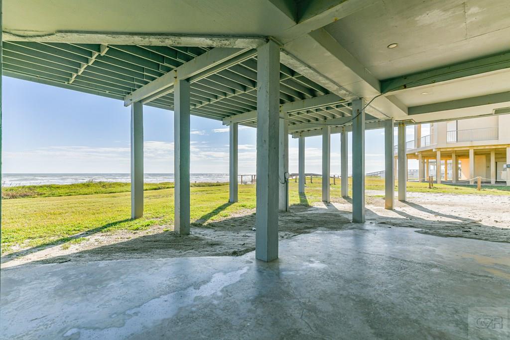 18519 E De Vaca Lane, Galveston, Texas image 46