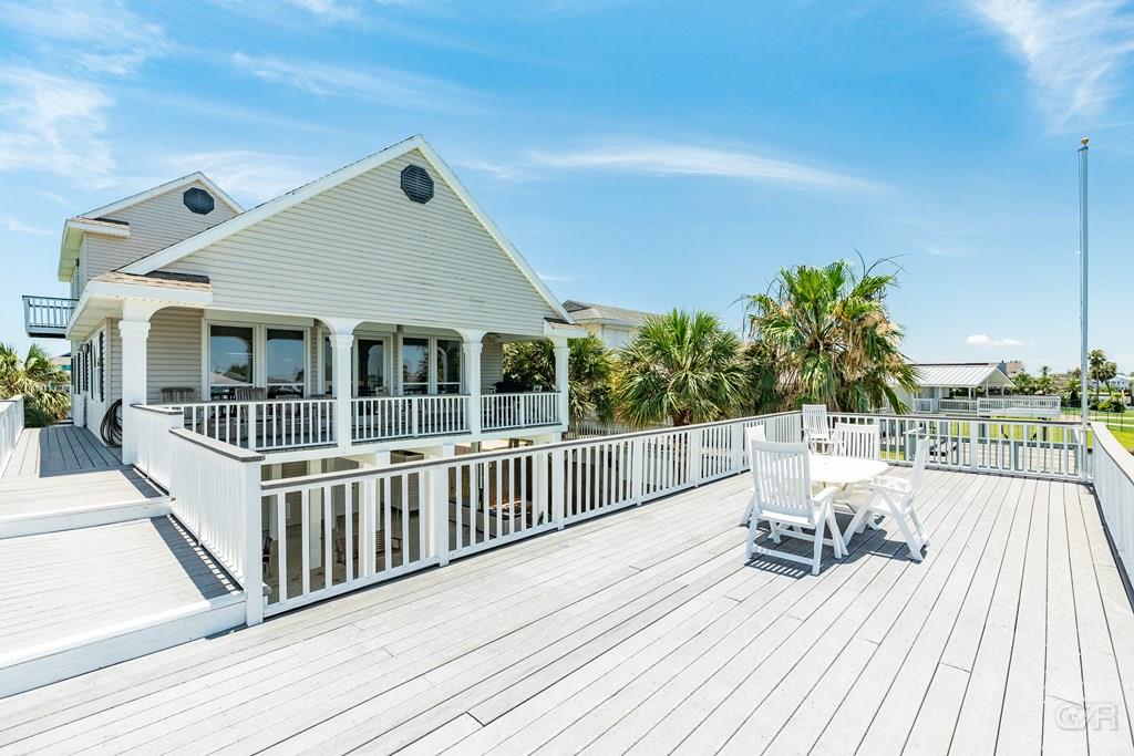 16522 Anchor Way, Jamaica Beach, Texas image 11