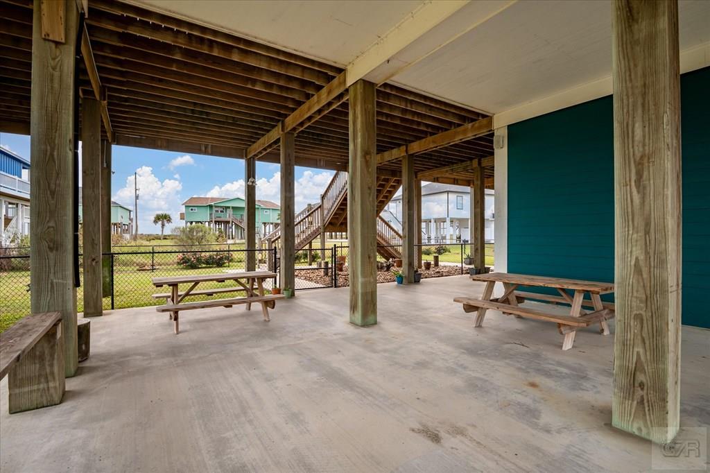 172 Ocean View Drive, Crystal Beach, Texas image 50