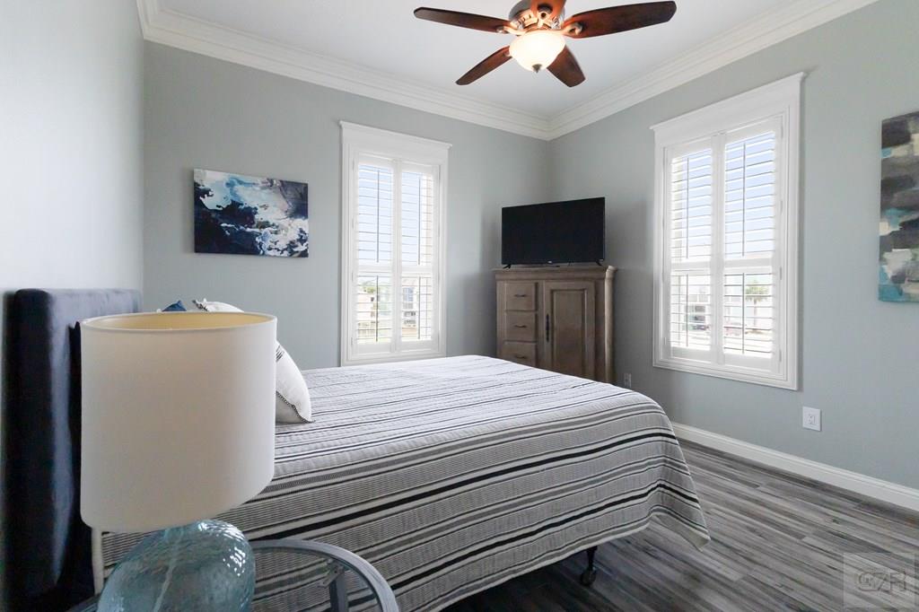 16530 Tampico Way, Jamaica Beach, Texas image 16