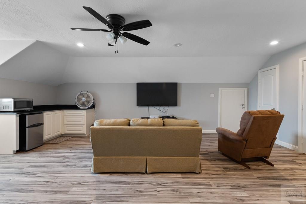 16530 Tampico Way, Jamaica Beach, Texas image 18