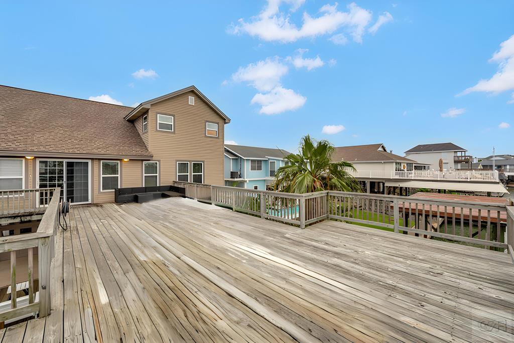 1302 Tiki Drive, Tiki Island, California image 47