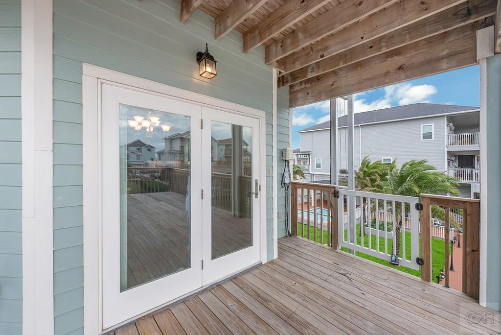 425 Jeanie Lynn St, Tiki Island, Texas image 4