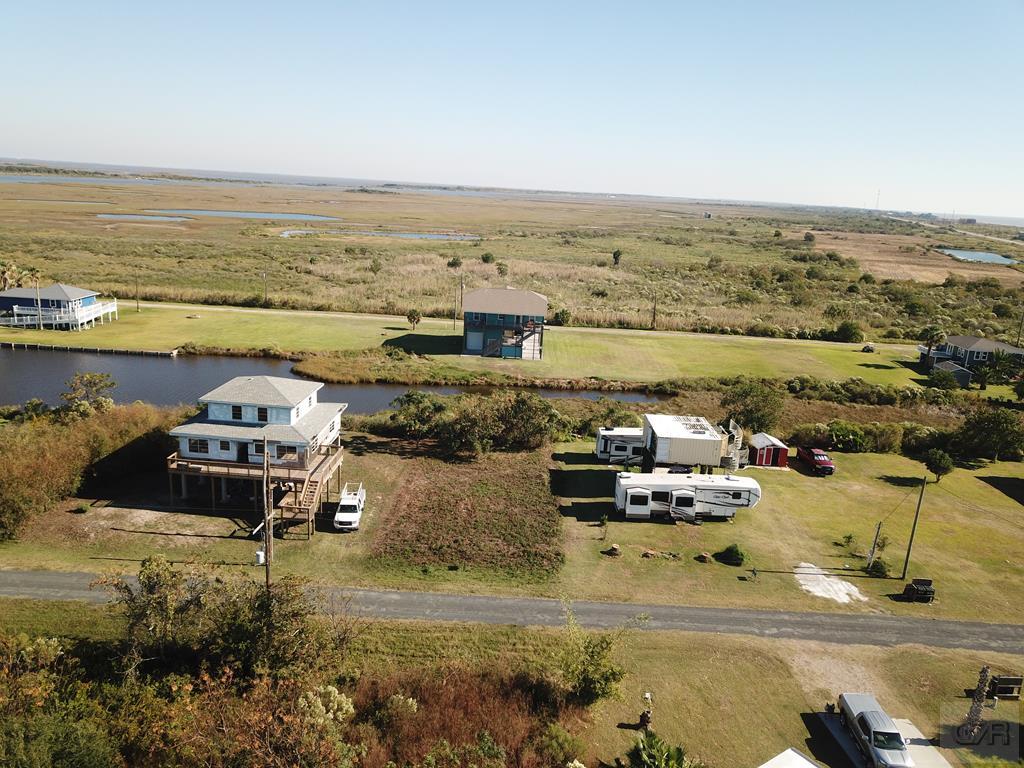 1108 N Tuna Drive, Crystal Beach, Texas image 5