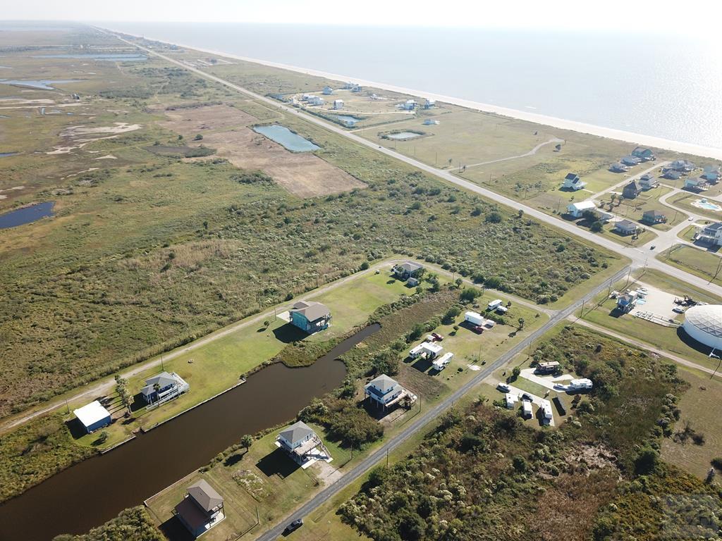 1108 N Tuna Drive, Crystal Beach, Texas image 7