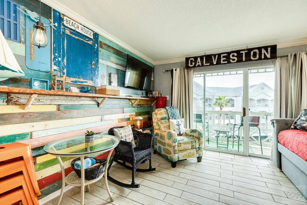 6300 Seawall Blvd, Galveston, Texas image 2