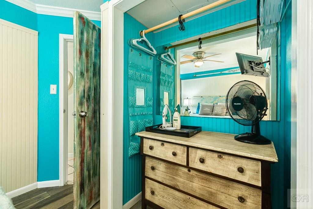 6300 Seawall Blvd, Galveston, Texas image 18