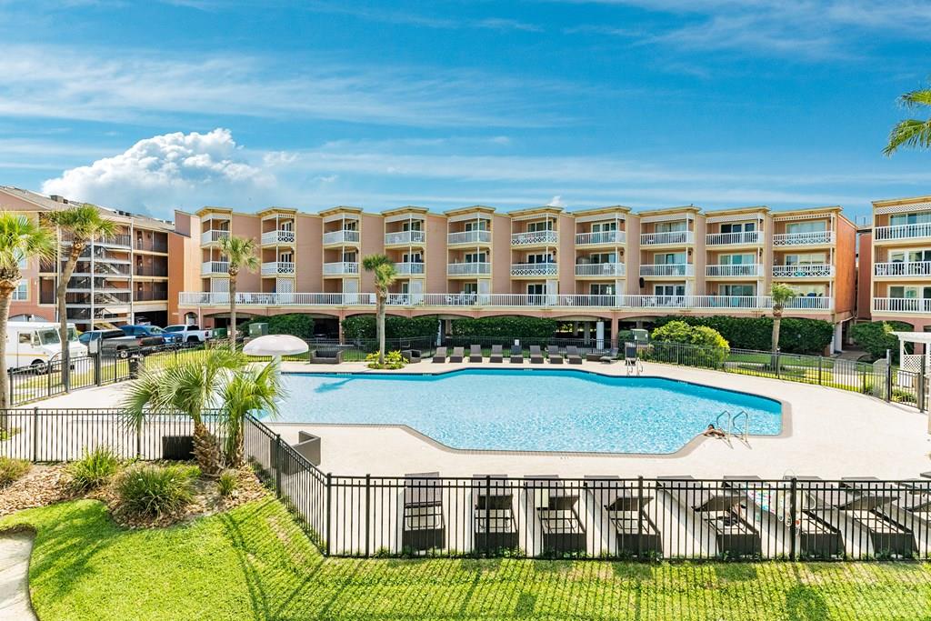 6300 Seawall Blvd, Galveston, Texas image 28