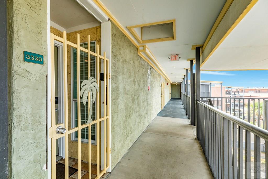 6300 Seawall Blvd, Galveston, Texas image 25