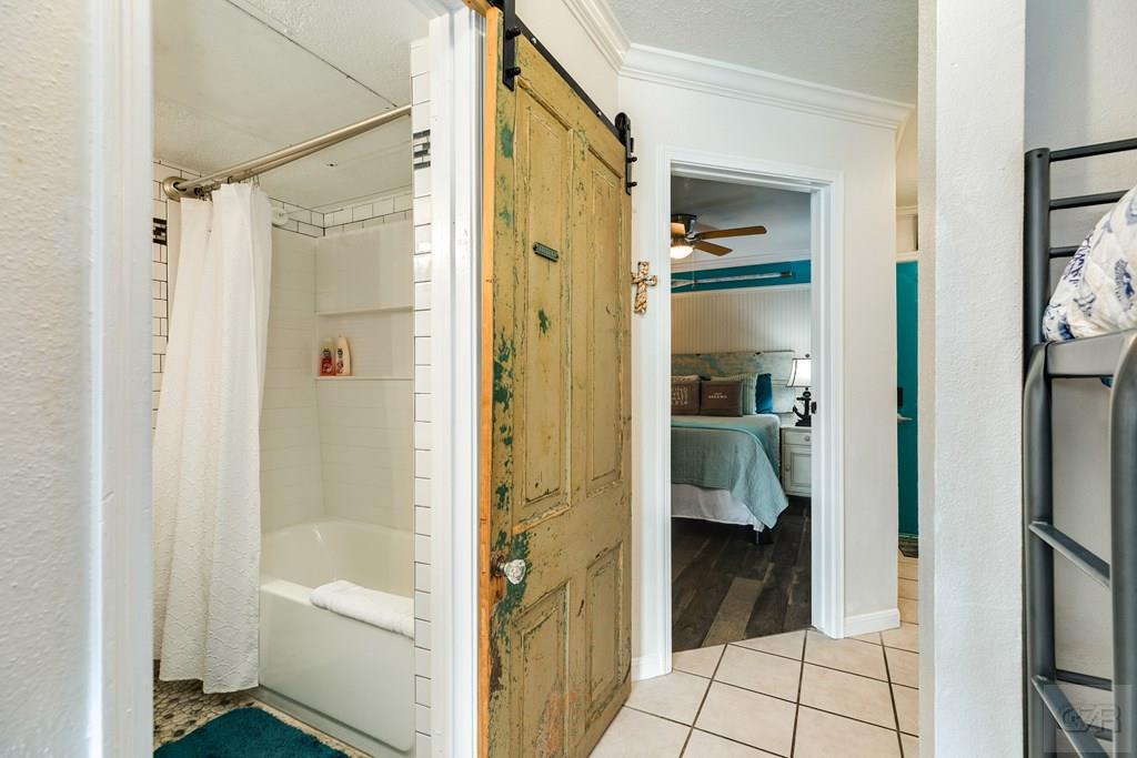 6300 Seawall Blvd, Galveston, Texas image 15