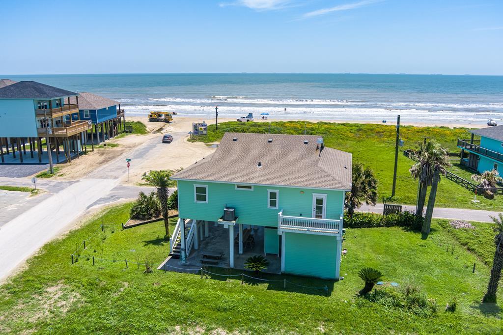 1799 Redfish Ln, Crystal Beach, Texas image 5