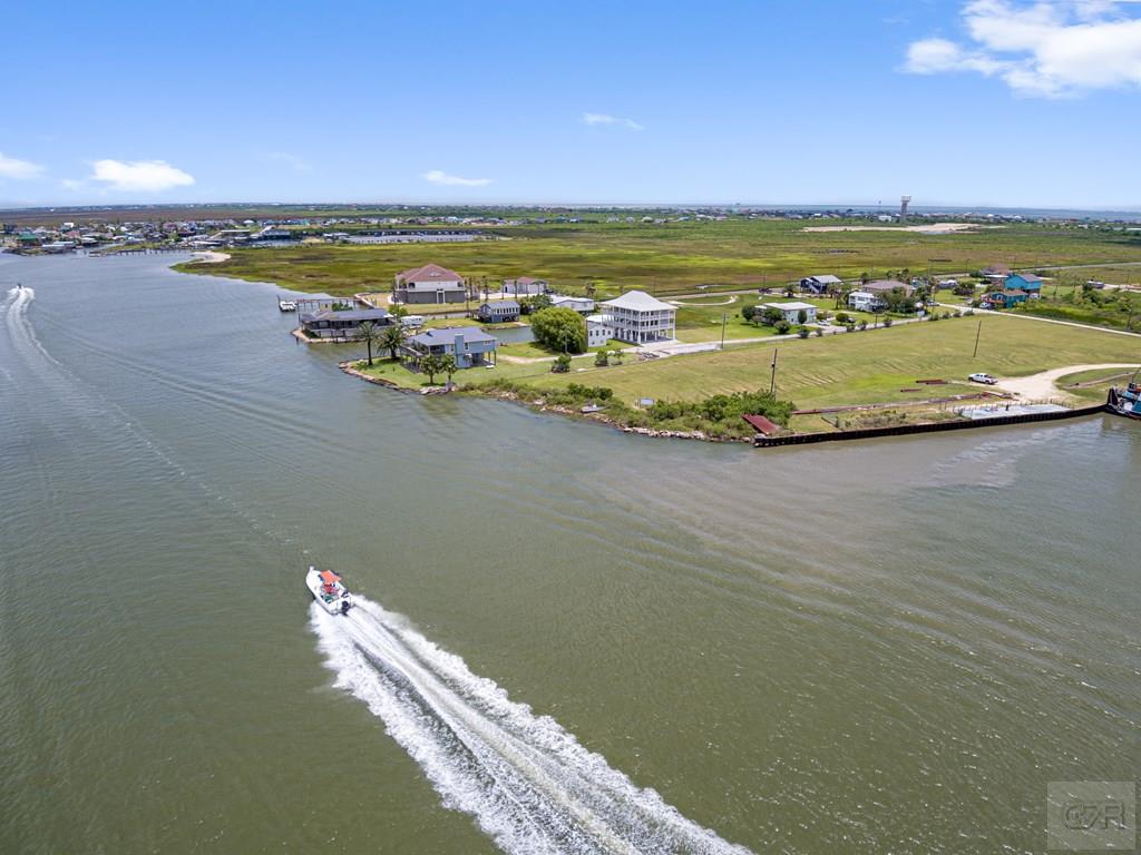 705 Colby Court, Port Bolivar, Texas image 7