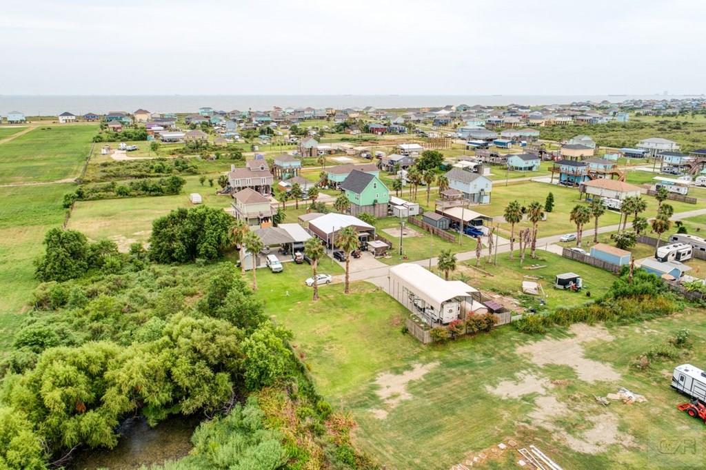 169 Ocean Breeze Drive, Crystal Beach, Texas image 9