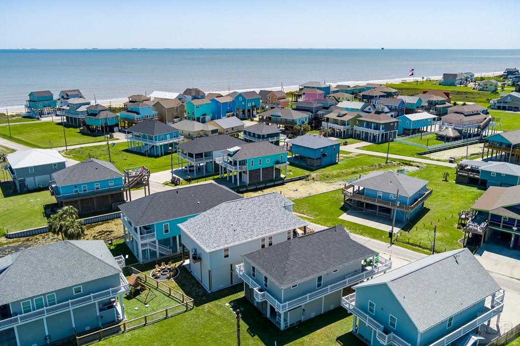 922 Seadrift Drive, Crystal Beach, Texas image 37