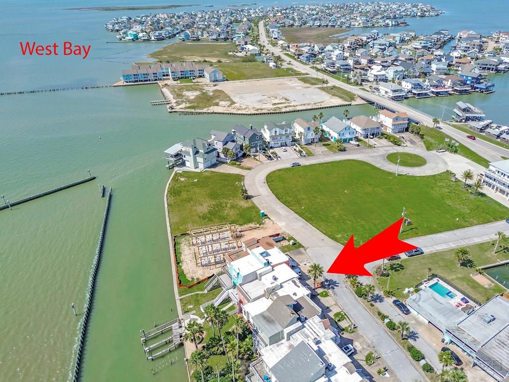 3 Tiki Circle, Tiki Island, Texas image 42