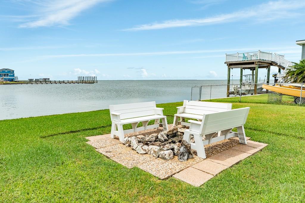 3707 Tidewater Dr, Galveston, Texas image 22