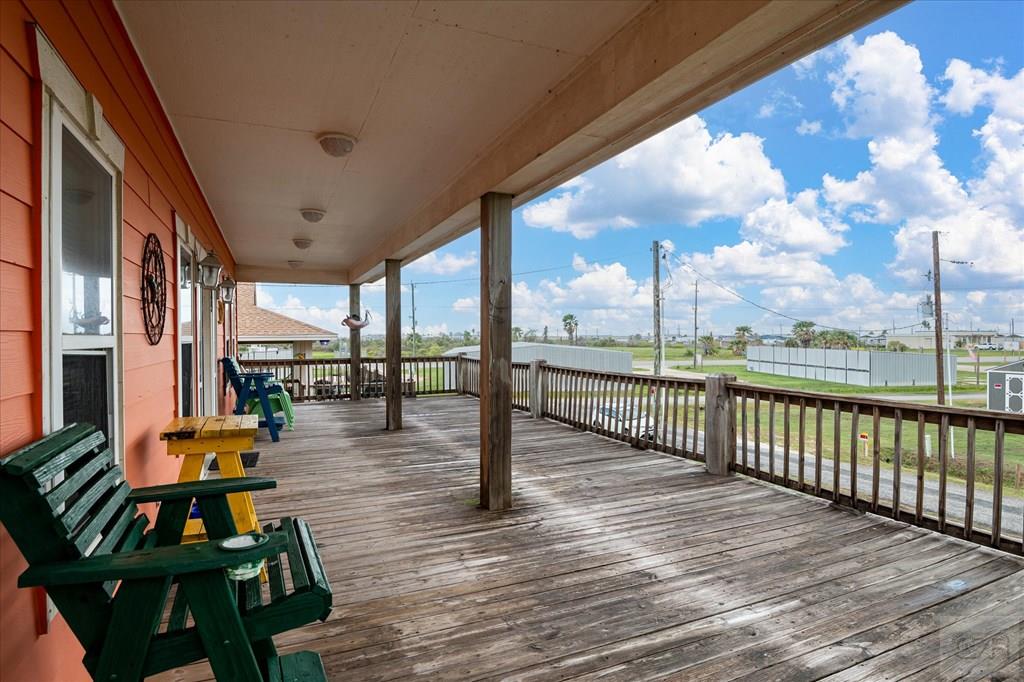 989 Biscayne, Crystal Beach, Texas image 4