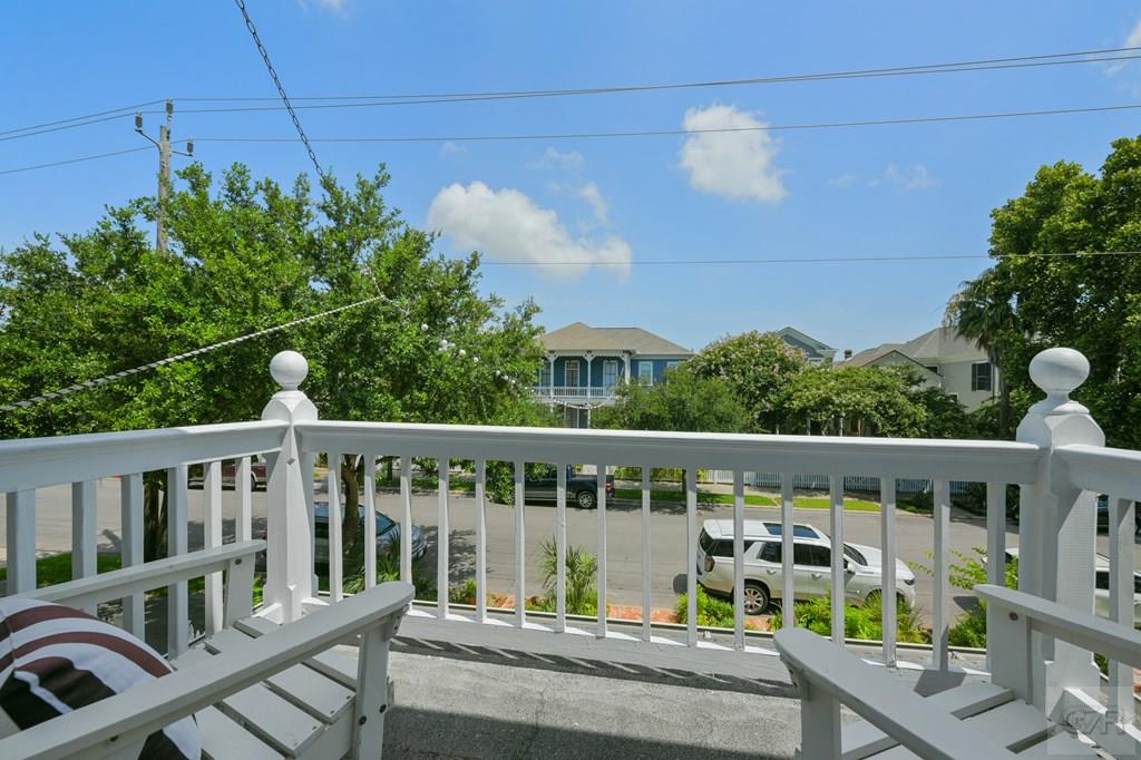 1617 Ball Street, Galveston, Texas image 32