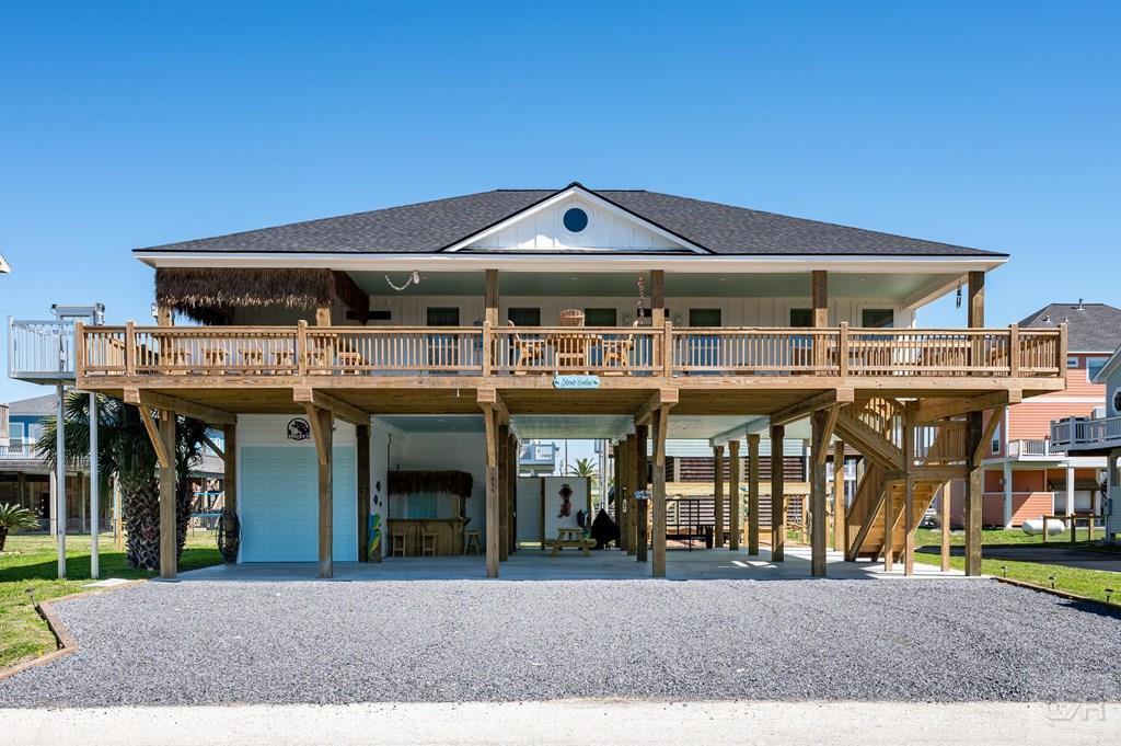 954 Kenlyn Dr, Crystal Beach, Texas image 1