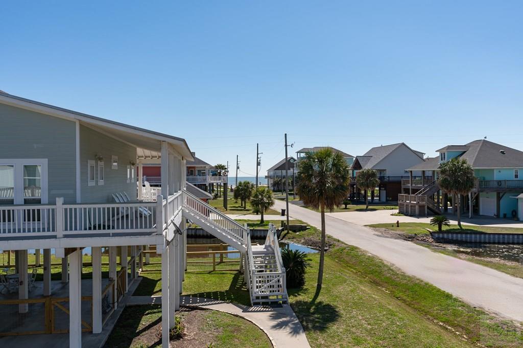 954 Kenlyn Dr, Crystal Beach, Texas image 9