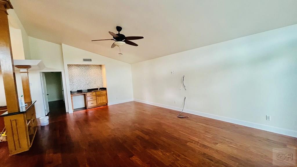 6514 Golf Crest Drive, Galveston, California image 4
