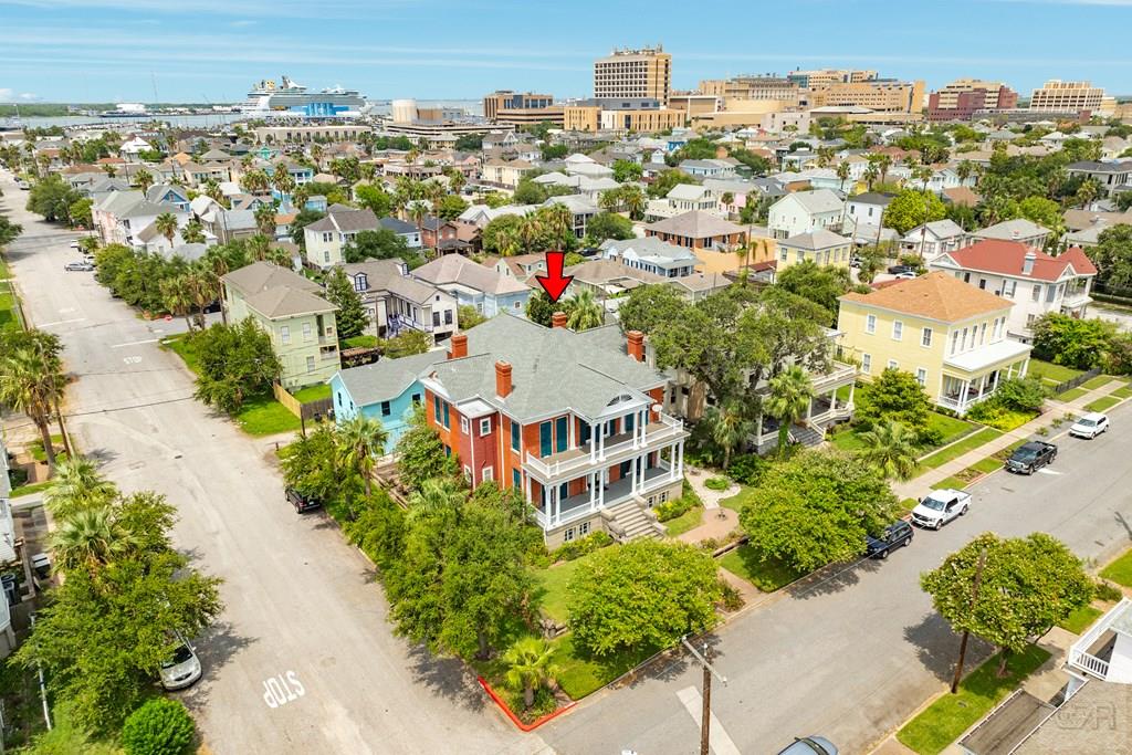 1428 Ball Street, Galveston, Texas image 2