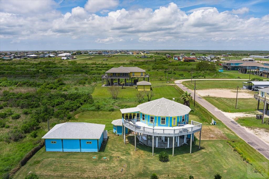 865 Main Street, Crystal Beach, Texas image 9