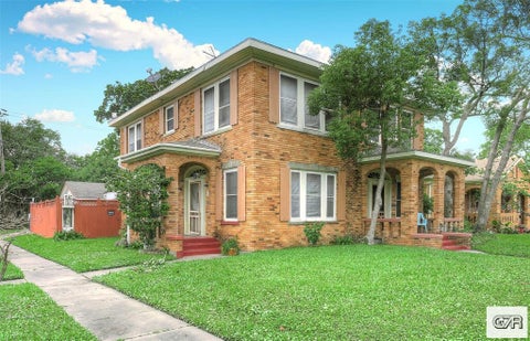Homes For Sale - 1628 46th Street<br/> Galveston, TX 77551