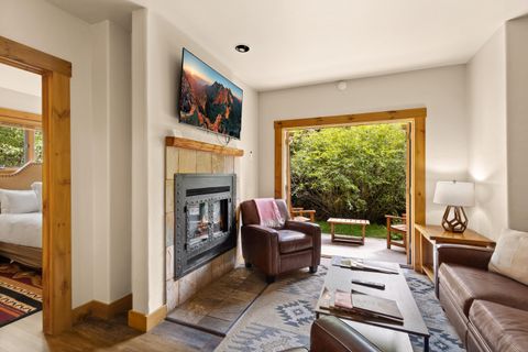 Photo of 457 Mountain Village Boulevard #3007/3009, Mountain Village, CO 81435 (MLS # 43916)