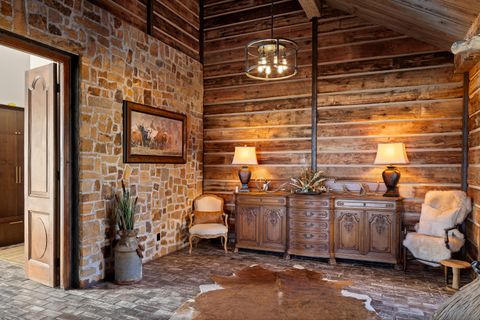 Photo of 814 Hull Ridge Road, Placerville, CO 81430 (MLS # 43909)