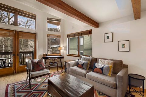 Photo of 619 W Columbia Avenue #304D, Telluride, CO 81435 (MLS # 44286)