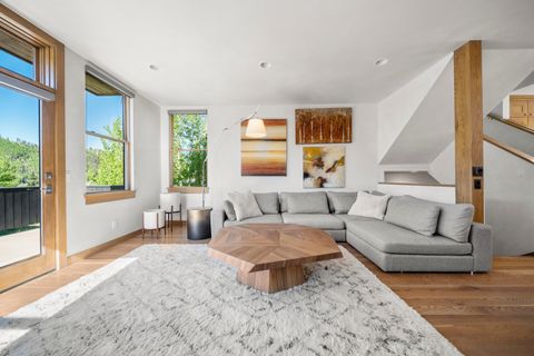 Photo of 245 S Sunset Ridge Drive, Telluride, CO 81435 (MLS # 43642)