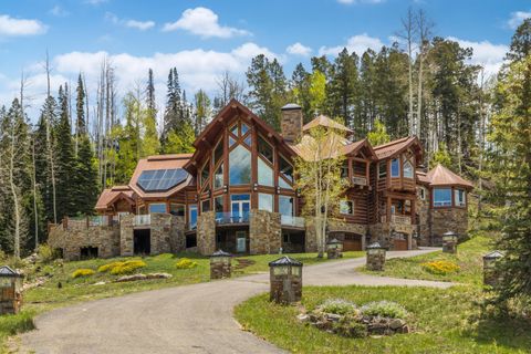 Photo of 119 Touchdown Drive, Mountain Village, CO 81435 (MLS # 43529)