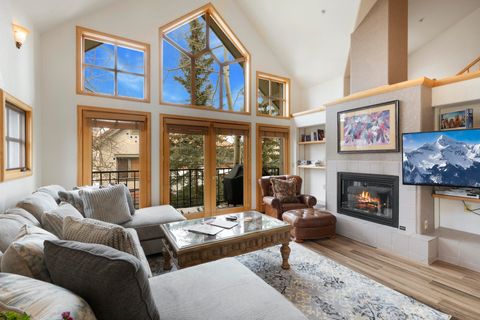 Photo of 100 Aspen Ridge Drive #31A, Mountain Village, CO 81435 (MLS # 43987)