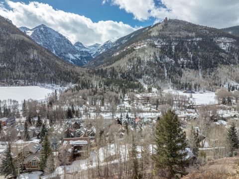 Photo of 8 Primrose Lane, Telluride, CO 81435 (MLS # 44252)