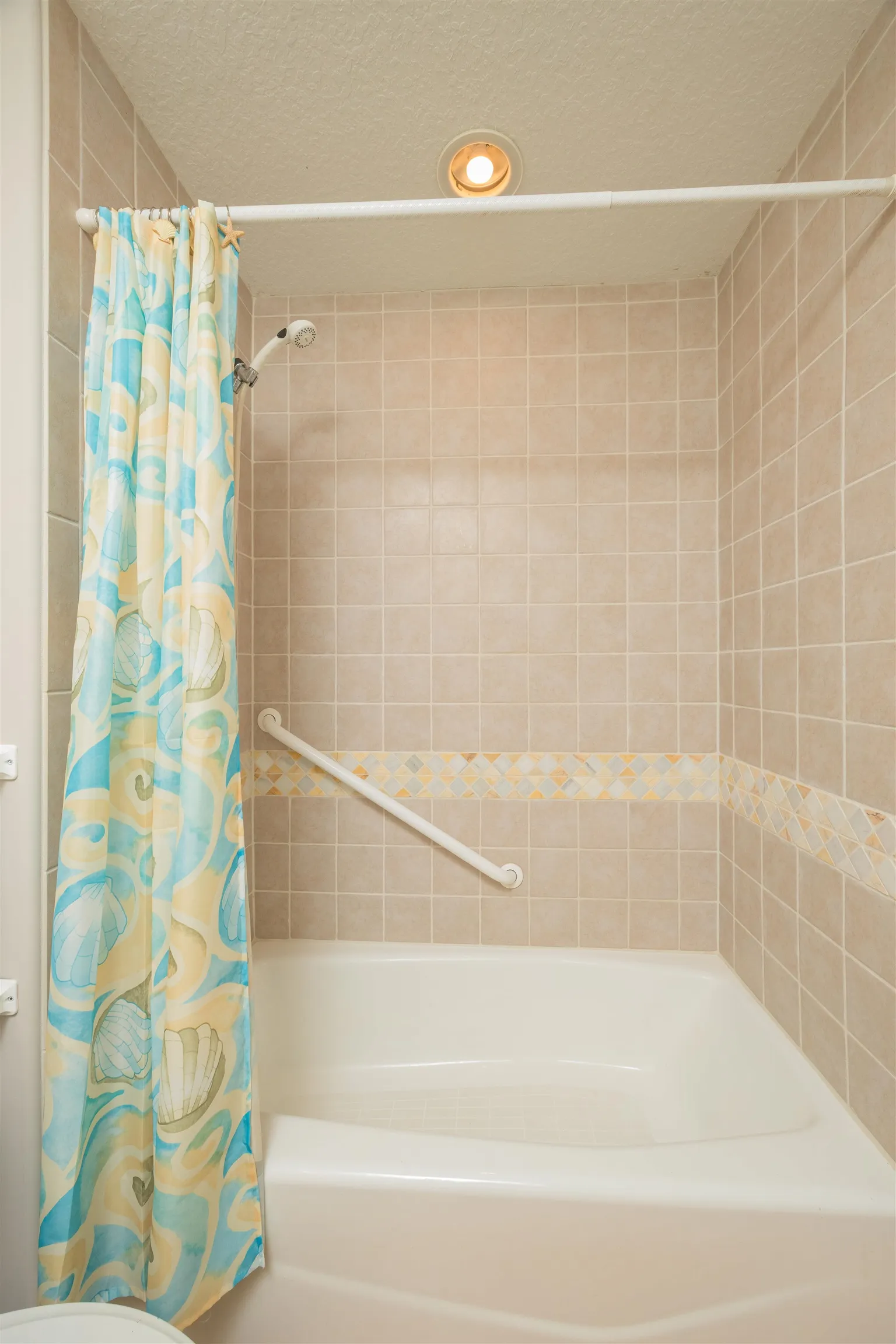 St Augustine, Florida 32080, United States, 3 Bedrooms Bedrooms, ,2 BathroomsBathrooms,Residential,Pending,104395