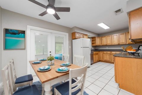 Single Family Residence in Gainesville FL 4200 22nd Terrace 2.jpg