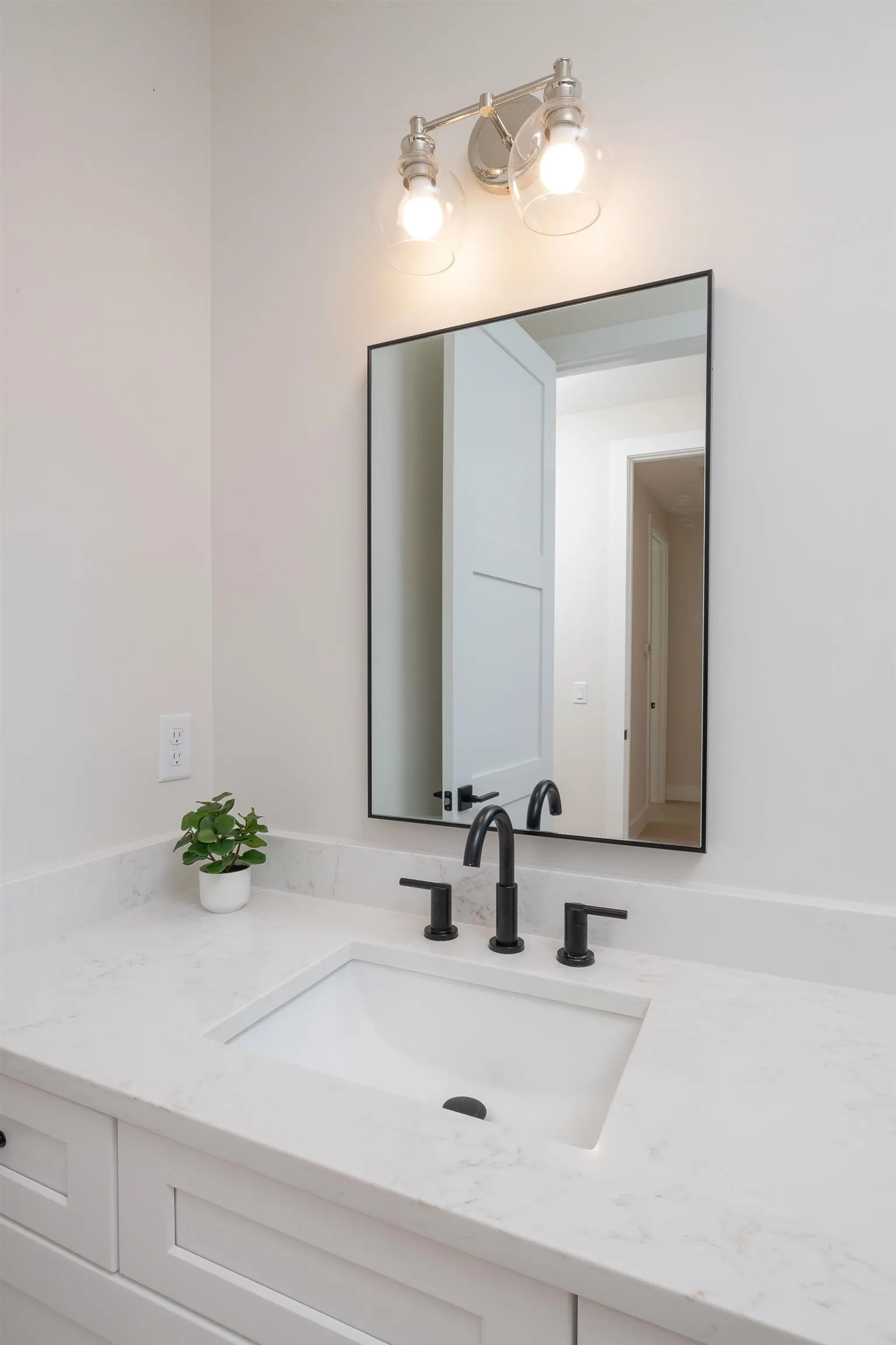 St Augustine Beach, Florida, 32080, United States, 5 Bedrooms Bedrooms, ,6 BathroomsBathrooms,Residential,Active,2010494