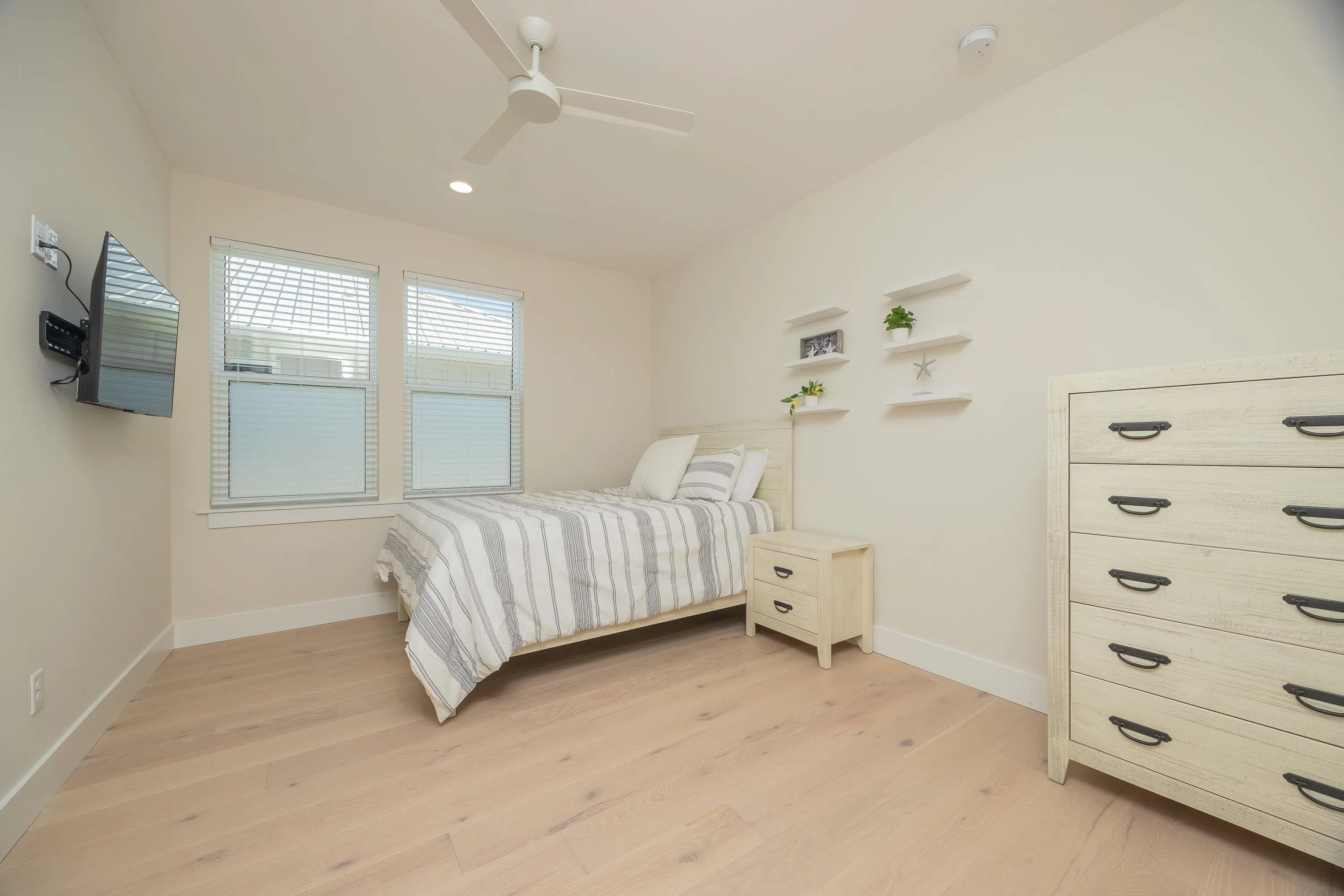 St Augustine Beach, Florida, 32080, United States, 5 Bedrooms Bedrooms, ,6 BathroomsBathrooms,Residential,Active,2010494