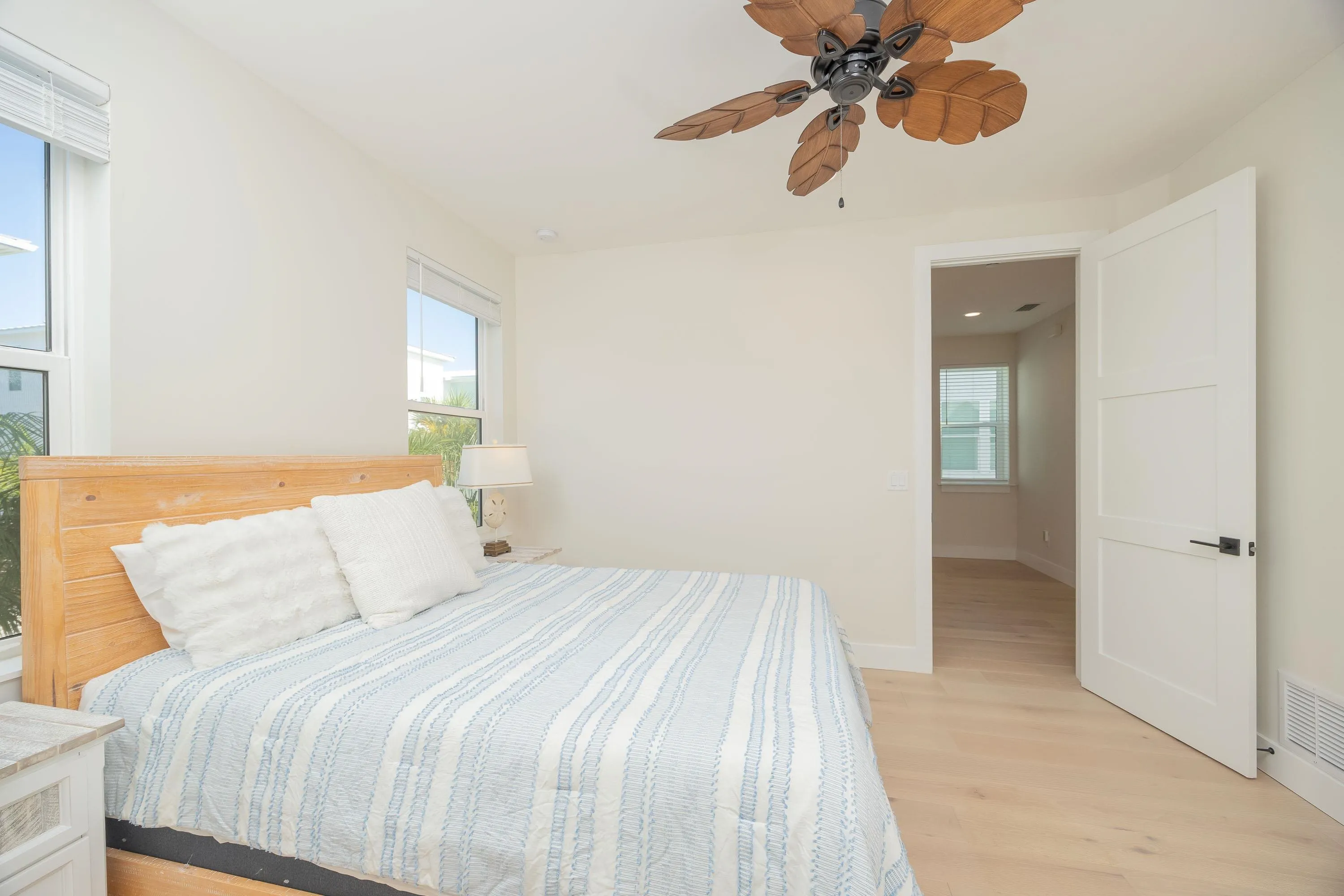 St Augustine Beach, Florida, 32080, United States, 5 Bedrooms Bedrooms, ,6 BathroomsBathrooms,Residential,Active,2010494