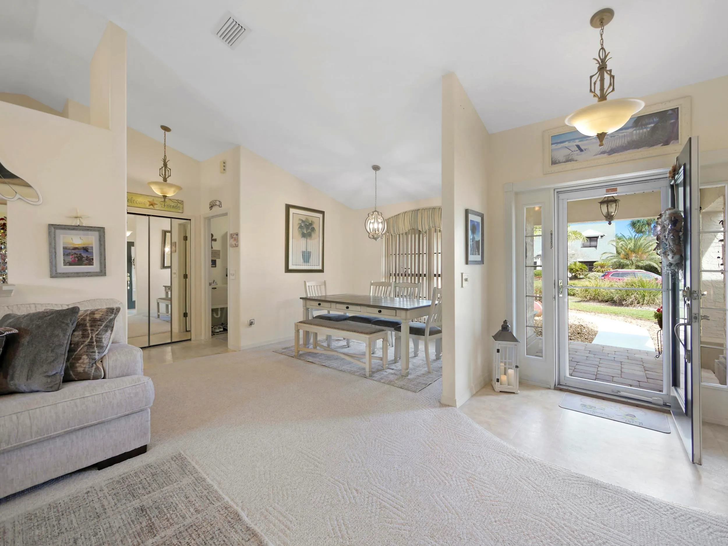 St Augustine, Florida 32080, United States, 4 Bedrooms Bedrooms, ,2 BathroomsBathrooms,Residential,Active,91688