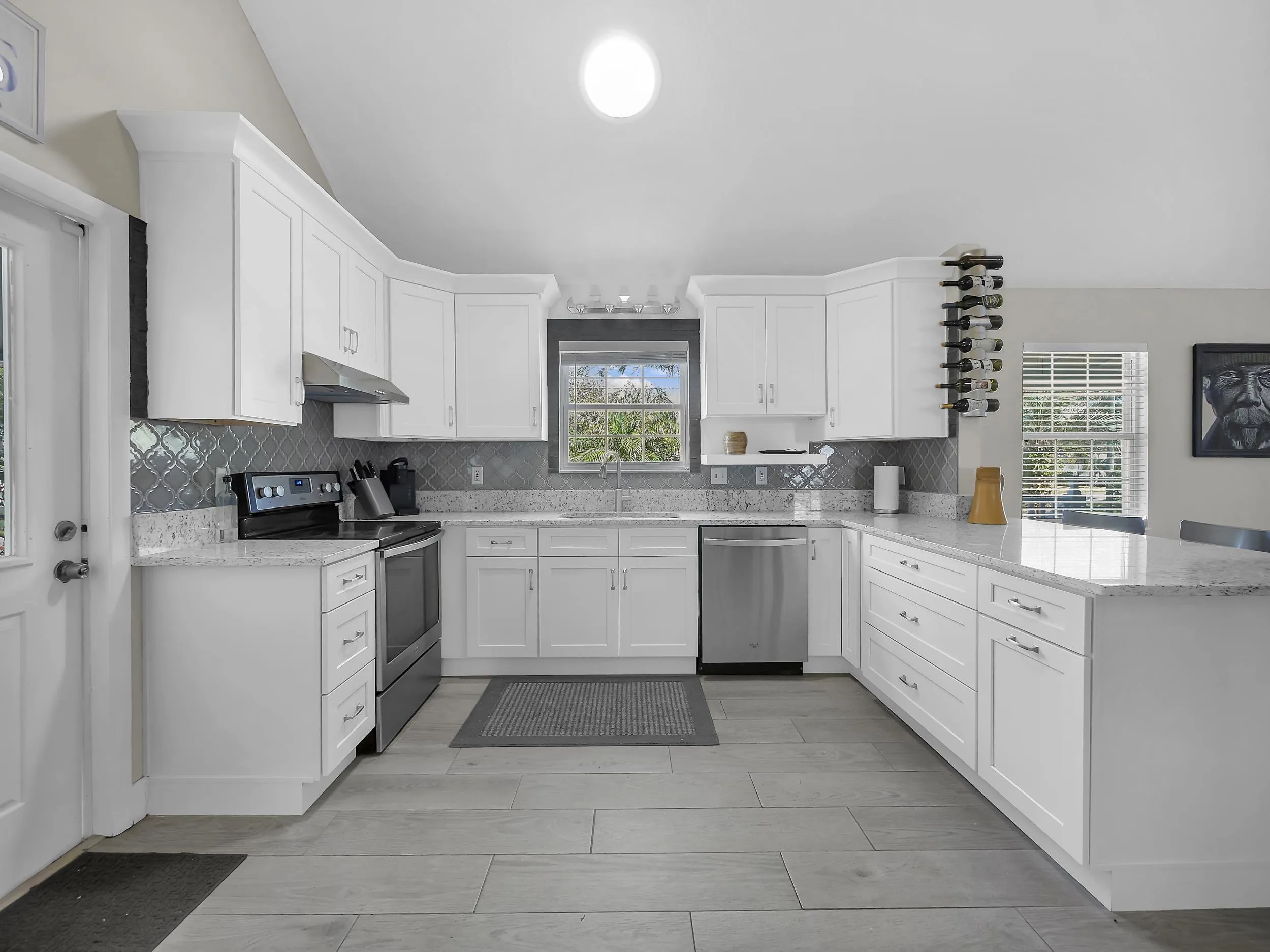 St Augustine, Florida 32084, United States, 3 Bedrooms Bedrooms, ,2 BathroomsBathrooms,Residential,Active,89833