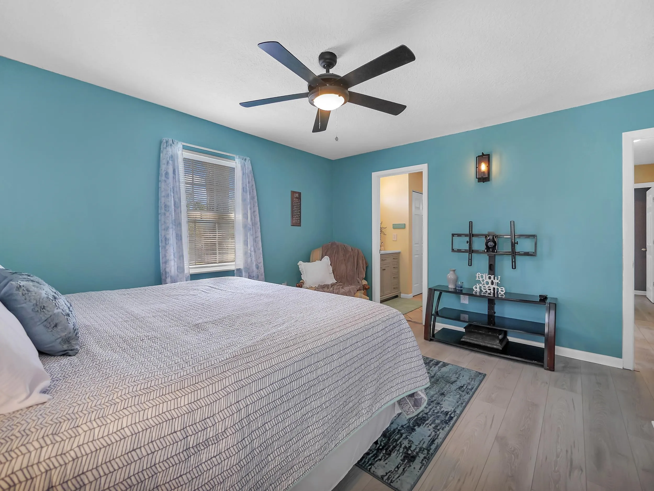 St Augustine, Florida 32084, United States, 3 Bedrooms Bedrooms, ,2 BathroomsBathrooms,Residential,Active,89833