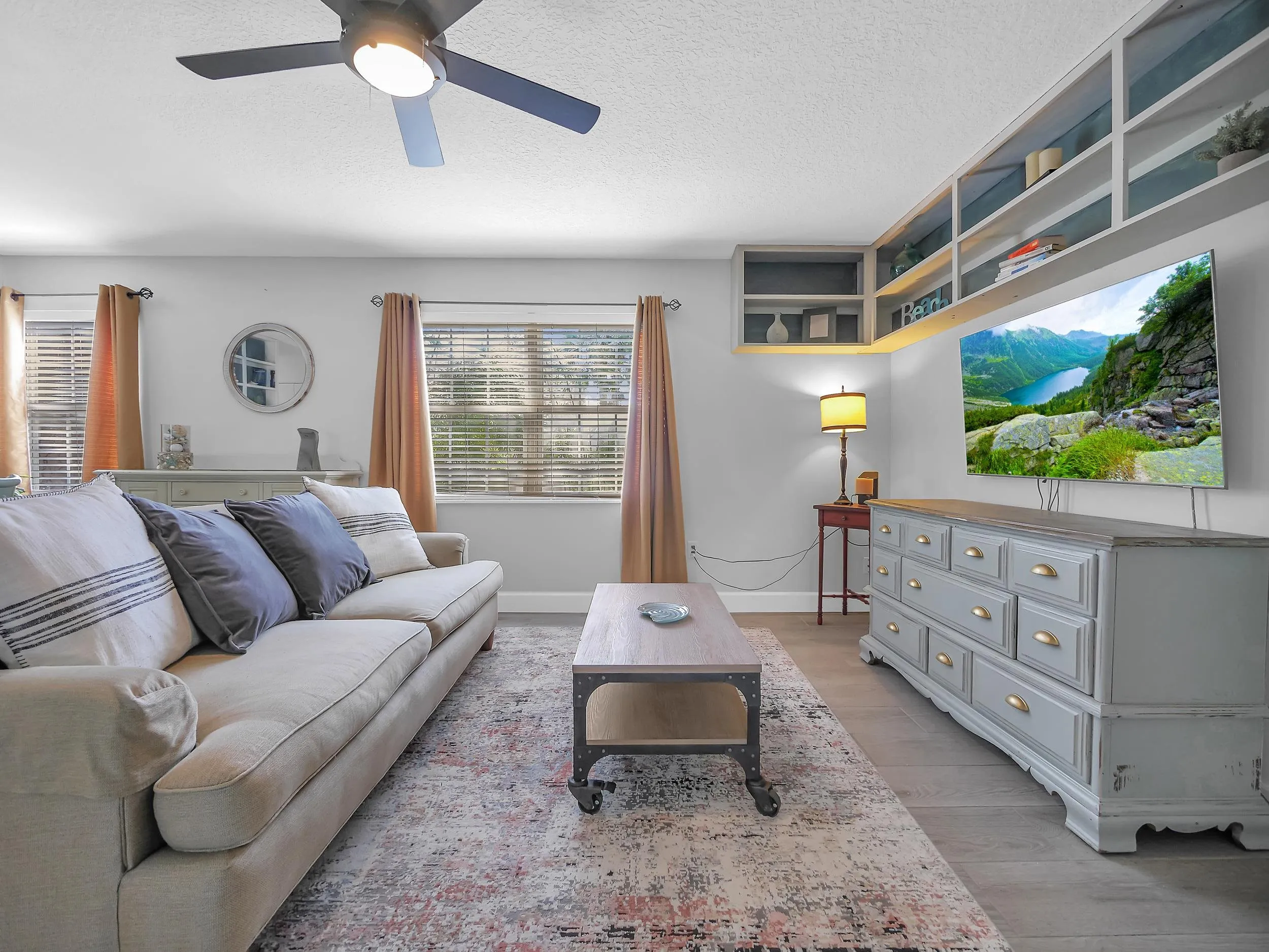 St Augustine, Florida 32084, United States, 3 Bedrooms Bedrooms, ,2 BathroomsBathrooms,Residential,Active,89833