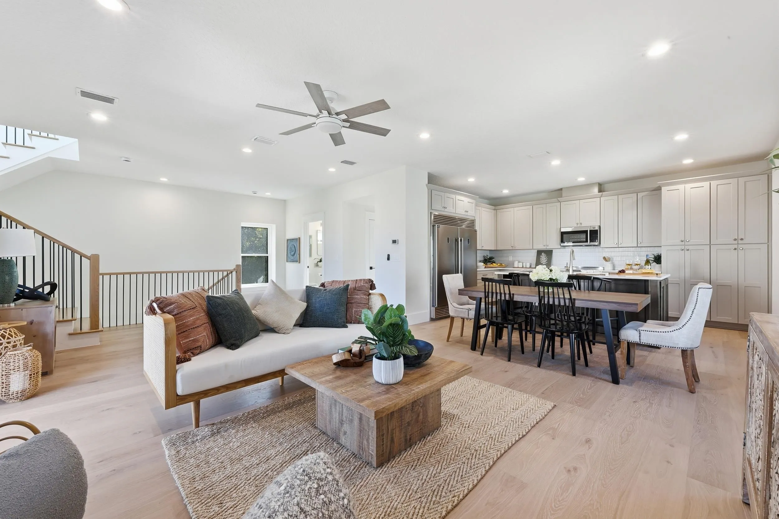 St Augustine, Florida, 32080, United States, 4 Bedrooms Bedrooms, ,4 BathroomsBathrooms,Residential,Active,2016082