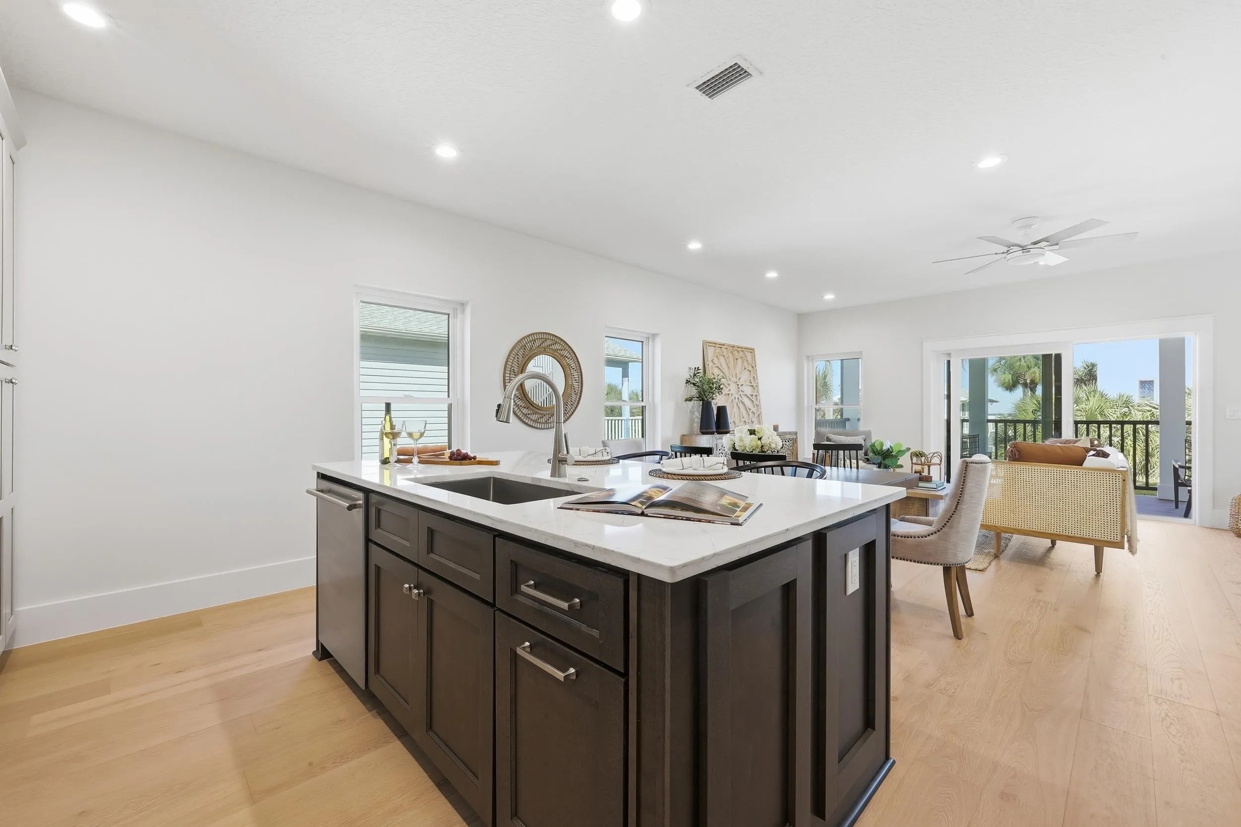 St Augustine, Florida, 32080, United States, 4 Bedrooms Bedrooms, ,4 BathroomsBathrooms,Residential,Active,2016082