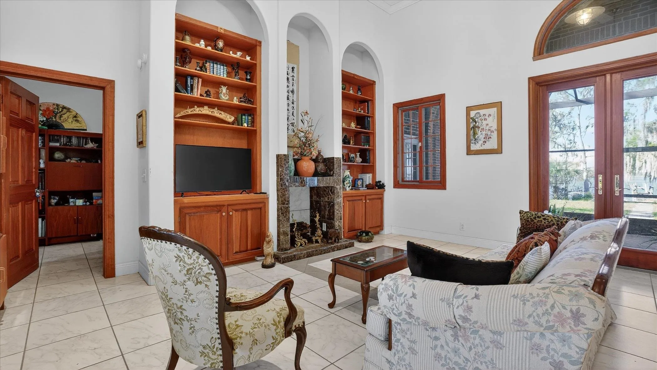 East Palatka, Florida, 32131, United States, 5 Bedrooms Bedrooms, ,4 BathroomsBathrooms,Residential,Active,2006535