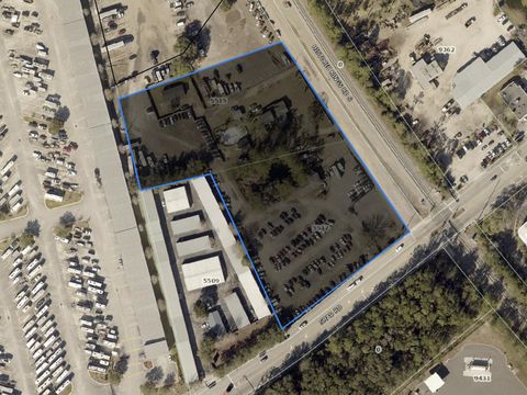 5515/5517 Shad Road Jacksonville FL 32257