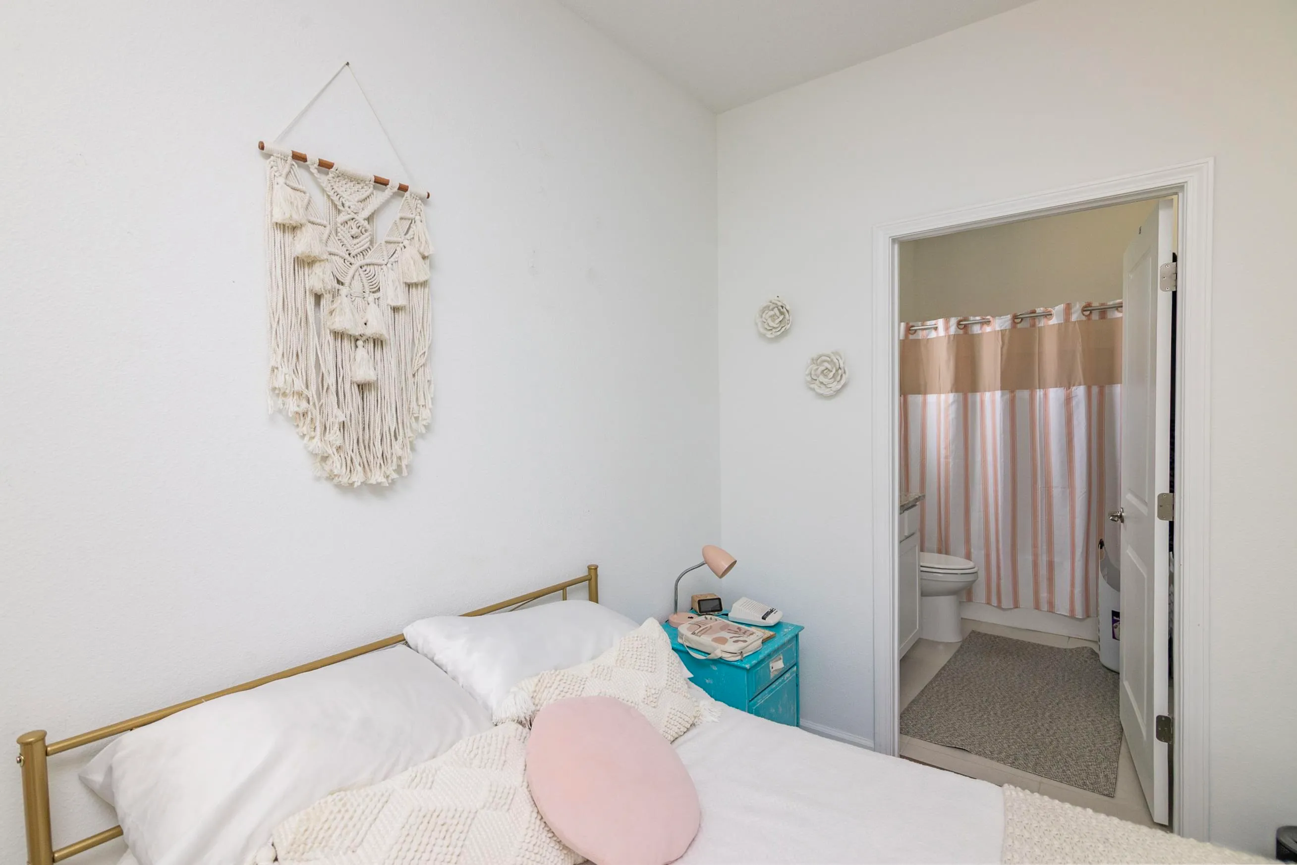 Palm Coast, Florida 32137, United States, 3 Bedrooms Bedrooms, ,4 BathroomsBathrooms,Residential,Active,104919