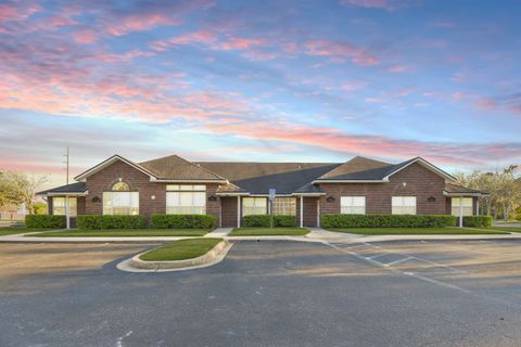 3890 Dunn Ave Jacksonville FL 32218